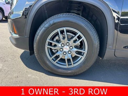 Used 2025 GMC Acadia Elevation image 9