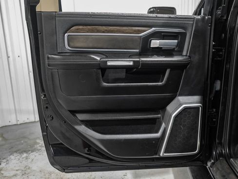 Used 2019 RAM 2500 Laramie image 45