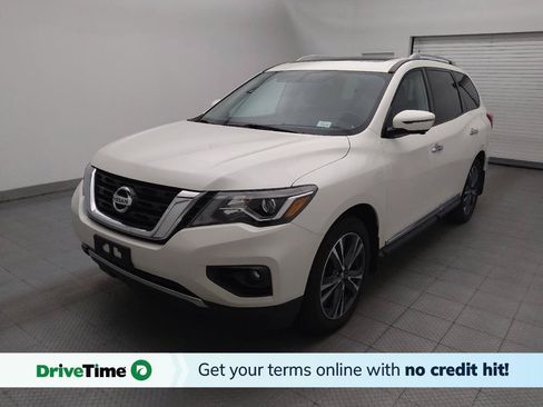 Used 2017 Nissan Pathfinder Platinum w/ Family Entertainment Package AWD/4WD image 1