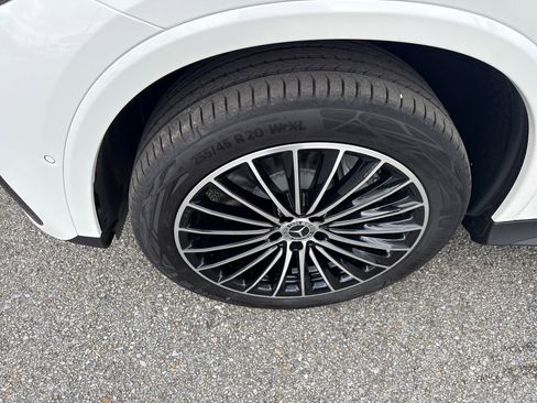 New 2026 Mercedes-Benz GLC 300 image 19