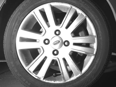 Used 2011 Ford Focus SEL w/ 301A Rapid Spec Order Code FWD image 14