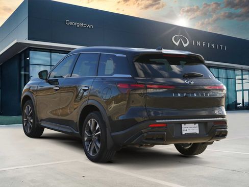 Certified 2025 INFINITI QX60 Luxe w/ Cargo Package image 6