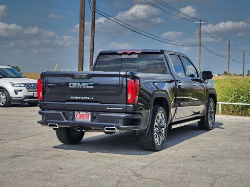 Used 2023 GMC Sierra 1500 Denali Ultimate AWD/4WD image 7
