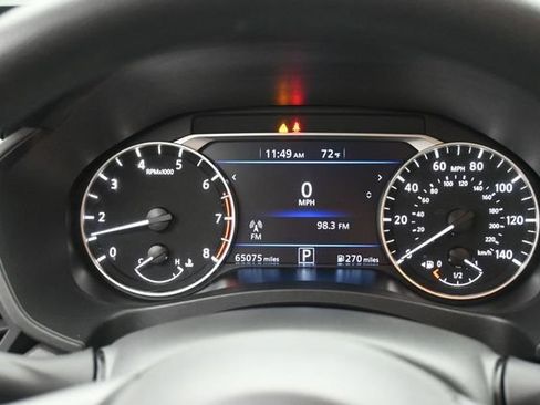 Used 2024 Nissan Altima 2.5 SV FWD image 15