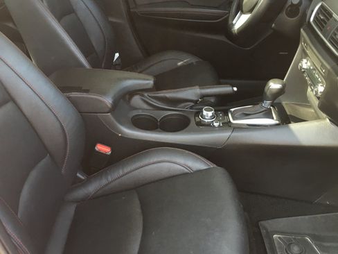Used 2016 MAZDA MAZDA3 i Grand Touring FWD image 7