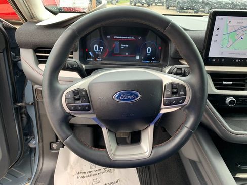 Used 2025 Ford Explorer Active w/ Active Comfort Package AWD/4WD image 28