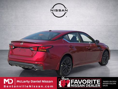 New 2026 Nissan Altima 2.5 SV FWD image 5