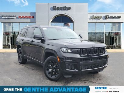 Used 2025 Jeep Grand Cherokee L Altitude