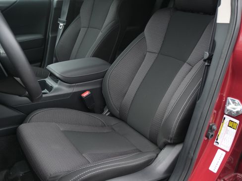 Used 2025 Subaru Outback Premium AWD/4WD image 16