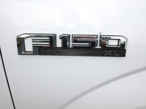 Used 2019 Ford F150 XL w/ Equipment Group 101A Mid RWD image 7