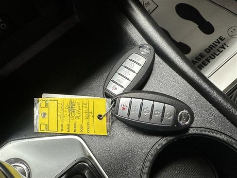 Used 2022 Nissan Altima 2.5 SR w/ Midnight Edition Package FWD image 23