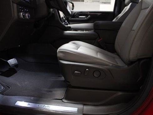 New 2026 GMC Yukon XL Elevation w/ Elevation Premium Package image 22