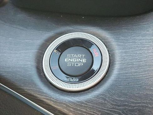 Certified 2021 Jeep Grand Cherokee L Overland image 35