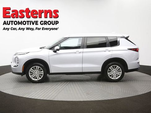 Used 2024 Mitsubishi Outlander ES AWD/4WD image 58