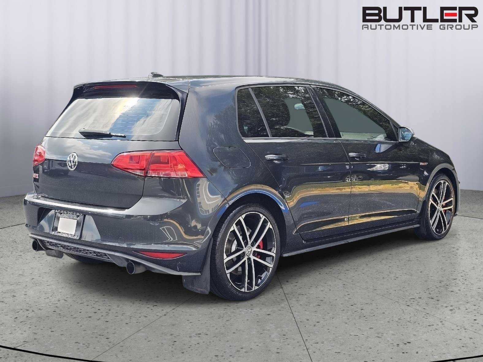 Used 2017 Volkswagen GTI Sport FWD image 8