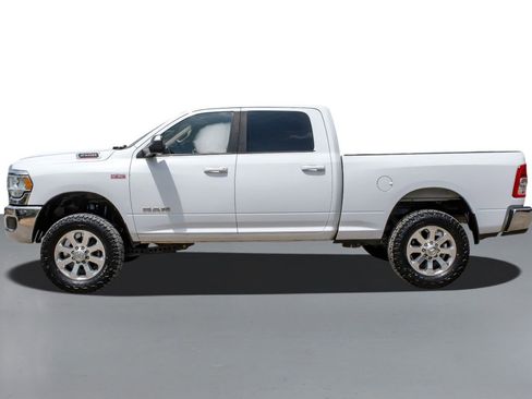 Used 2020 RAM 2500 Big Horn AWD/4WD image 9