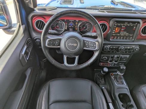 Used 2020 Jeep Gladiator Rubicon w/ Dual Top Group AWD/4WD image 15