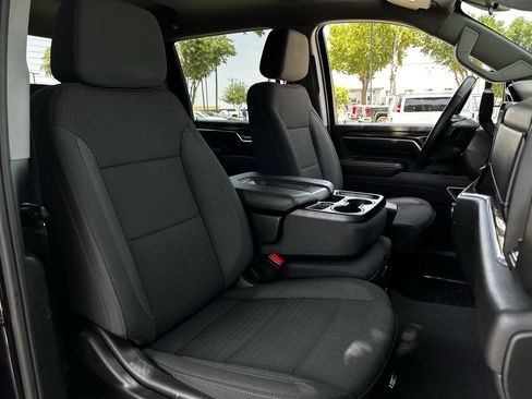Used 2025 Chevrolet Silverado 2500 LT w/ Convenience Package AWD/4WD image 31
