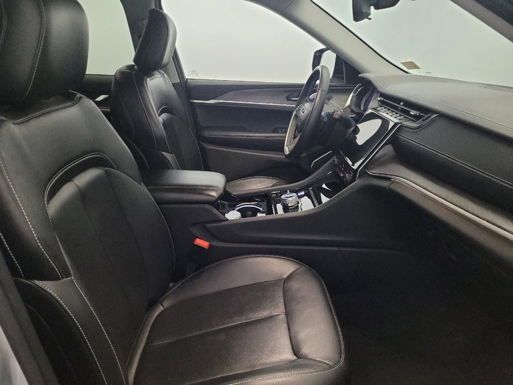 Used 2022 Jeep Grand Cherokee Limited AWD/4WD image 21