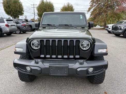 Used 2021 Jeep Wrangler Willys image 2
