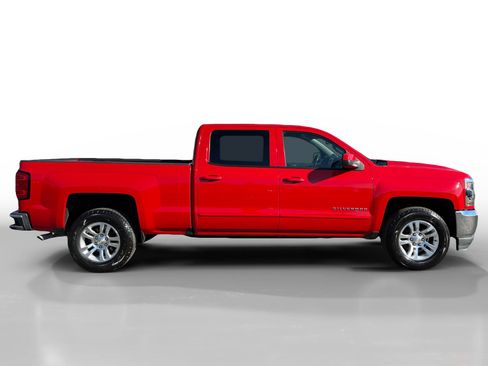 Used 2017 Chevrolet Silverado 1500 LT w/ LT Plus Package image 6