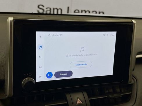 Used 2025 Toyota RAV4 XLE image 15