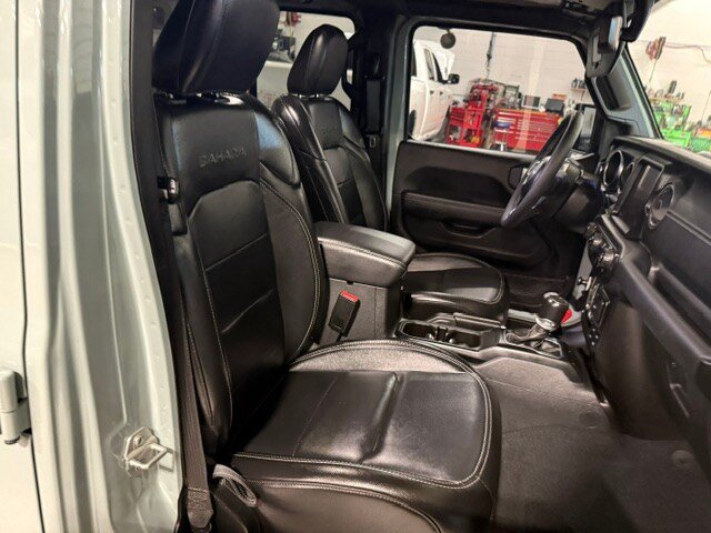 Used 2023 Jeep Wrangler Unlimited Sahara w/ Dual Top Group AWD/4WD image 10