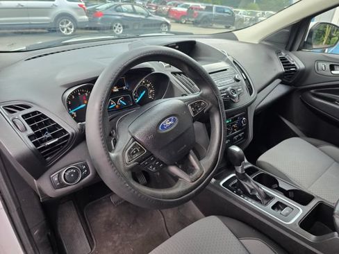 Used 2017 Ford Escape SE AWD/4WD image 13