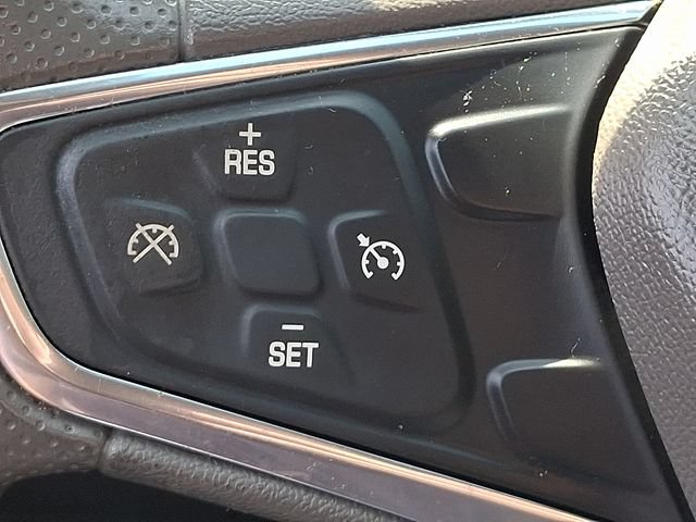 Used 2021 Chevrolet Malibu LT FWD image 21
