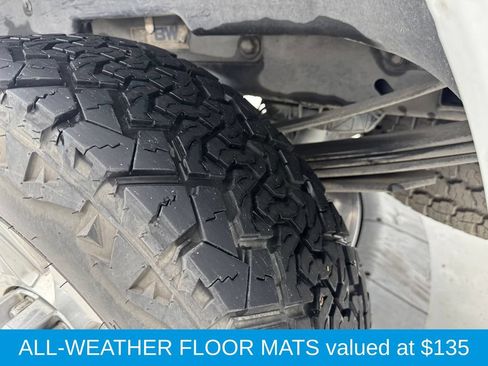 Used 2021 Ford F250 Platinum w/ FX4 Off-Road Package AWD/4WD image 12