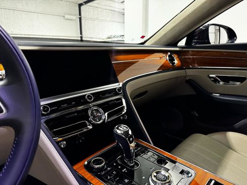 Used 2021 Bentley Flying Spur W12 AWD/4WD image 13