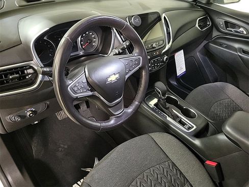 Certified 2022 Chevrolet Equinox LT image 11