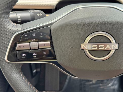 Used 2023 Nissan Ariya AWD image 20