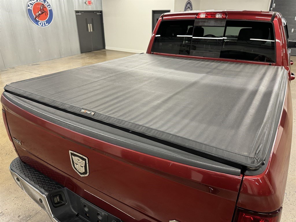 Used 2013 RAM 2500 SLT w/ Luxury Group AWD/4WD image 13