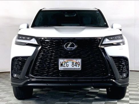Used 2024 Lexus LX 600 F Sport image 4