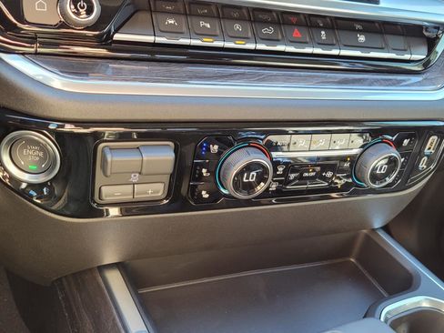 New 2026 Chevrolet Silverado 1500 LTZ w/ Technology Package AWD/4WD image 19