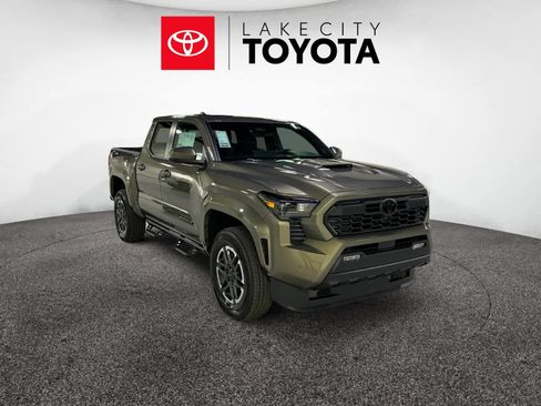 New 2026 Toyota Tacoma TRD Sport image 7