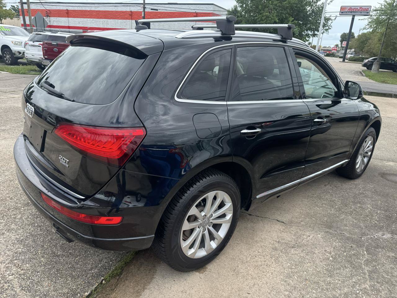 Used 2015 Audi Q5 2.0T Premium Plus w/ Technology Package AWD/4WD image 4