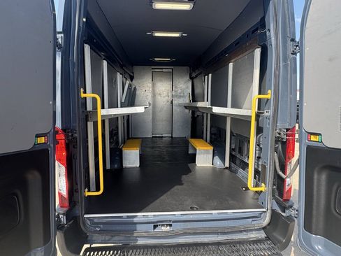 Used 2019 Ford Transit 250 148 High Roof Extended RWD image 15