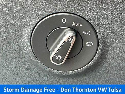 New 2026 Volkswagen Taos SE FWD image 28