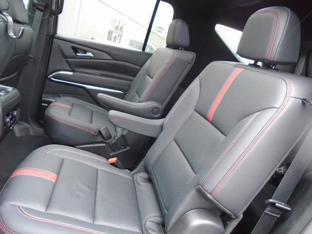 Used 2024 Chevrolet Traverse RS AWD/4WD image 25