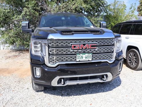 Used 2022 GMC Sierra 3500 Denali AWD/4WD image 8