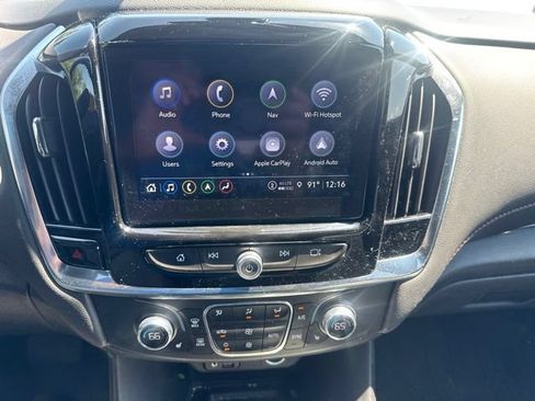 Used 2023 Chevrolet Traverse RS w/ LPO, Floor Liner Package AWD/4WD image 10
