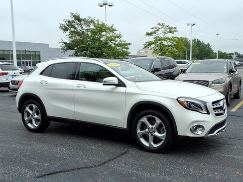 Used 2019 Mercedes-Benz GLA 250 4MATIC image 3