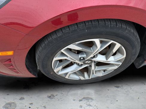 Used 2023 Hyundai Sonata SEL w/ Convenience Package FWD image 9