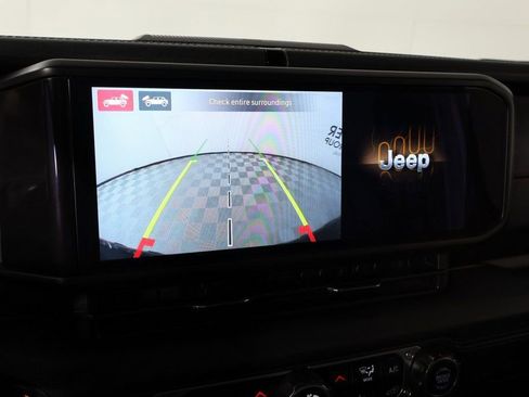 Used 2024 Jeep Wrangler Unlimited Rubicon image 6