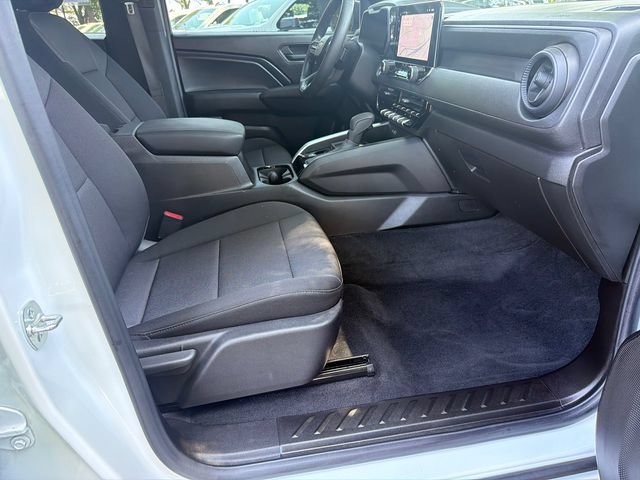 Used 2025 Chevrolet Colorado W/T w/ Advanced Trailering Package RWD image 13