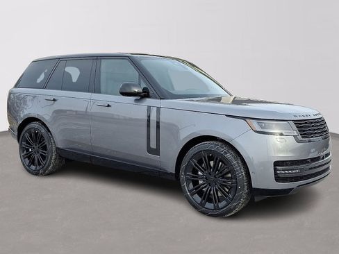 New 2026 Land Rover Range Rover SE image 2