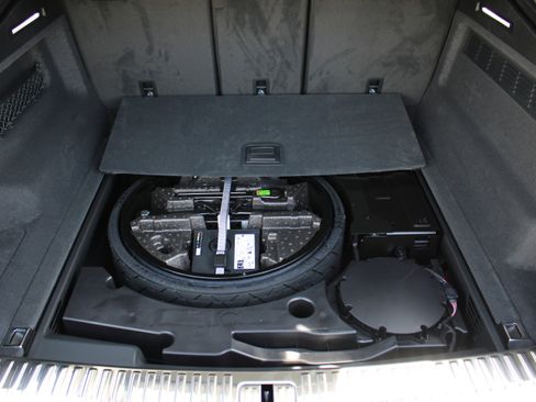 New 2026 Audi Q8 Premium Plus image 29