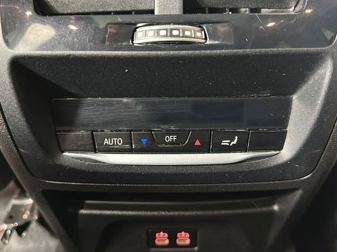 Used 2023 BMW X3 xDrive30i w/ M Sport Package AWD/4WD image 27
